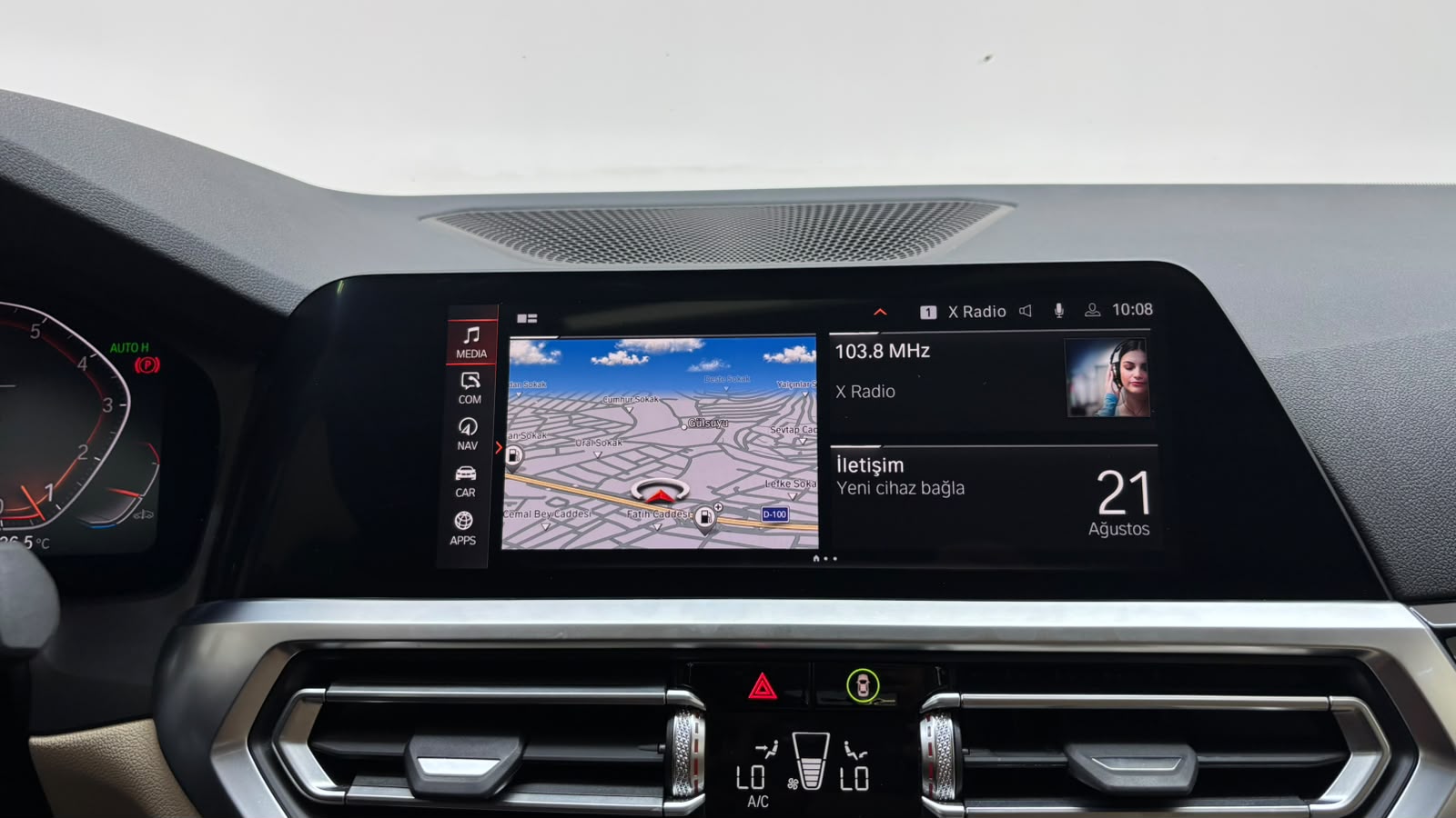 BMW 320i 15